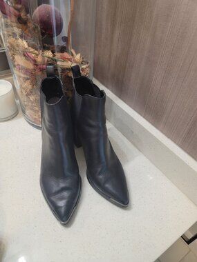 Tony Bianco Bello Black Jetta Polish Ankle Boots Block Heel Silver Toe Women's 6